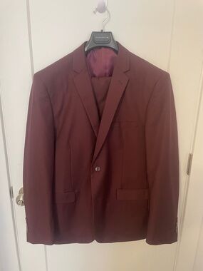 3-piece Burgundy Slim Fit Suit